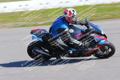 media/Jan-20-2023-Fastrack Riders (Fri) [[f2ad32aba3]]/Level 1/session 3 turn 9/